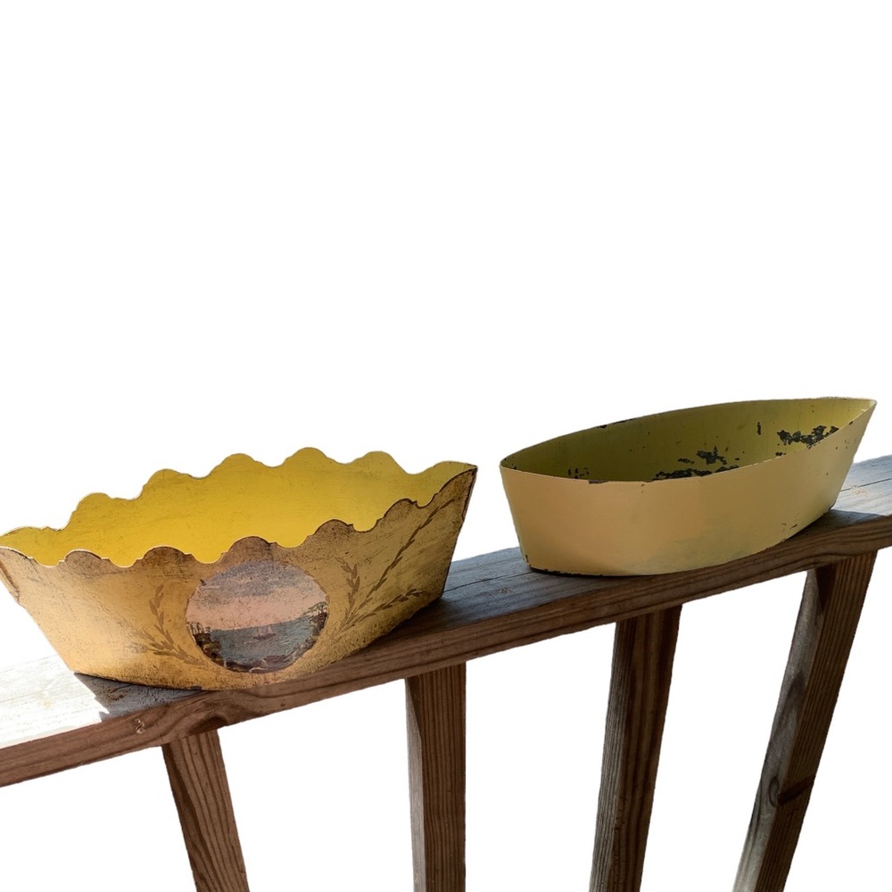 Vintage metal tins/Planters